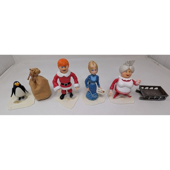 Memory Lane Santa‎ Claus Is Comin To Town Kris Kringle Miss Jessica Tanta Figure